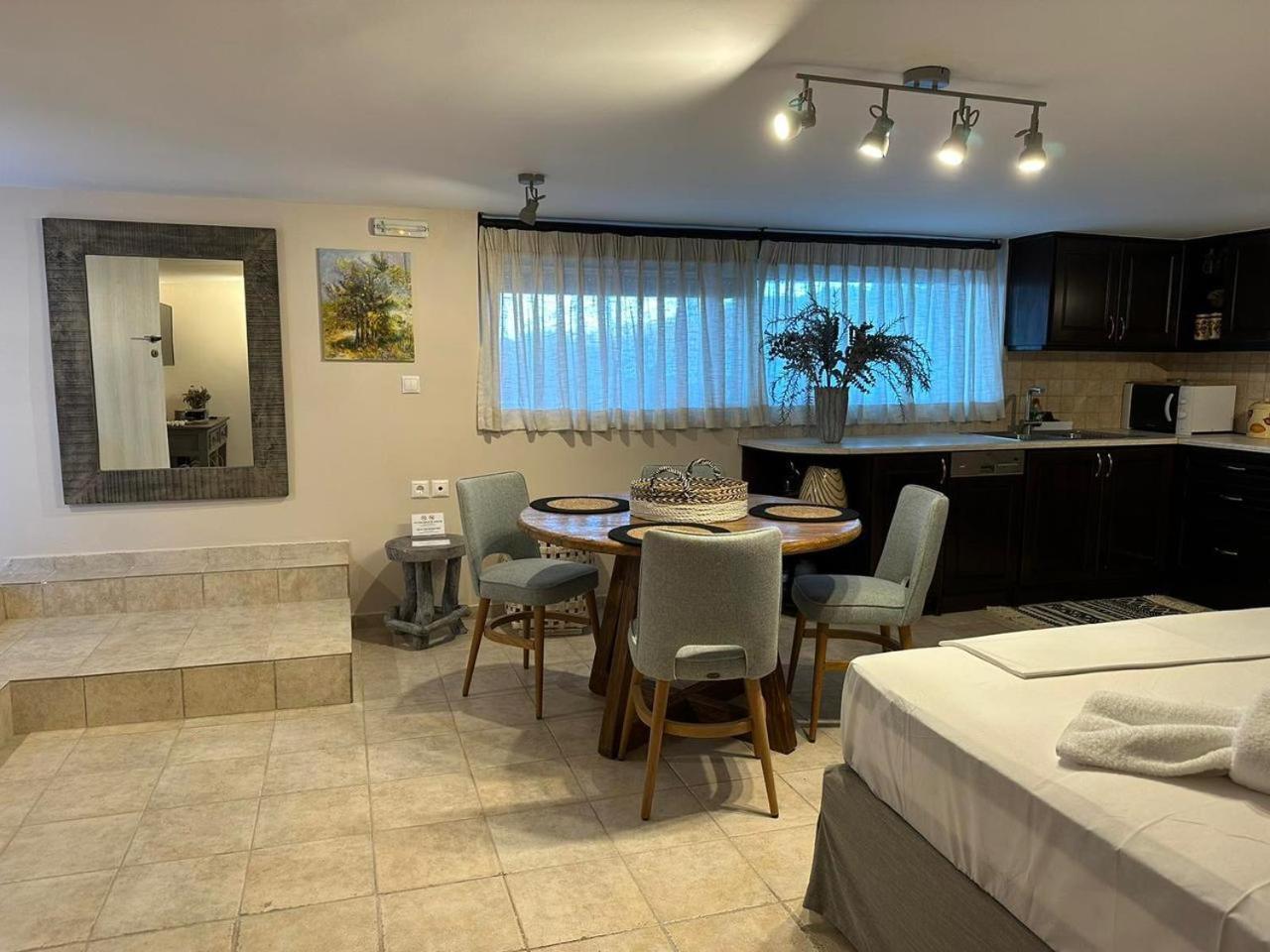 Karya Apartment