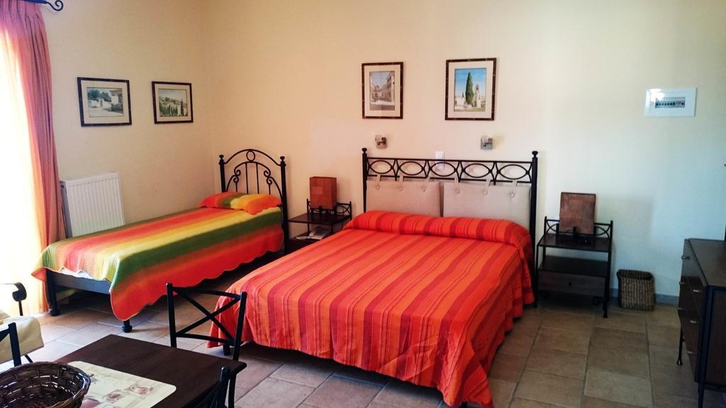 Karya Apartment *